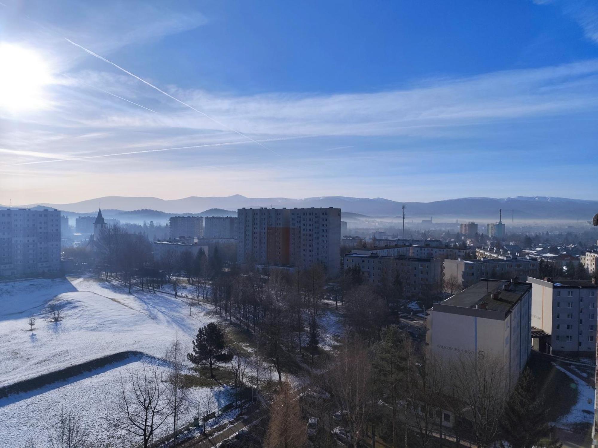 شقة Apartament Z Widokiem Na Sniezke يلينيا غورا المظهر الخارجي الصورة